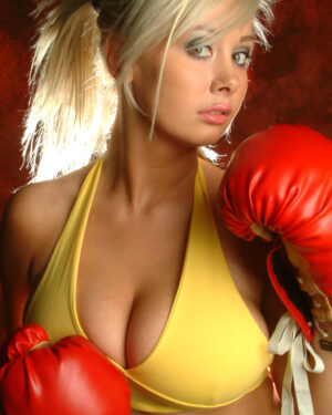 Sonia Boxing Babe