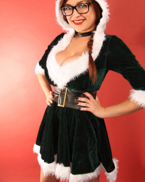 Tessa Fowler Christmas Hottie