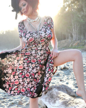 Tessa Fowler Classic Pinup Style