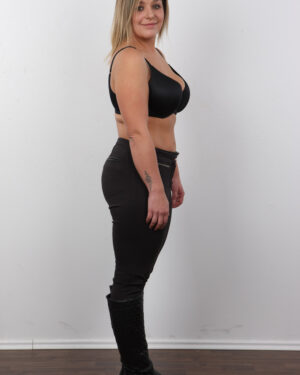 Veronika Thick Casting Call