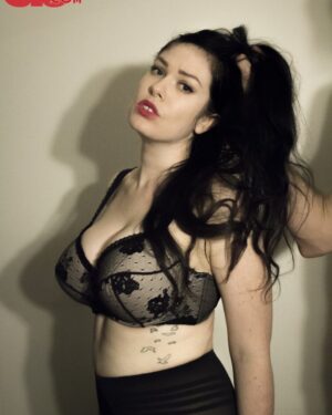 Viola Curvy Nude Gods Girls