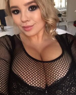 Vivian Blush Busty Newcomer
