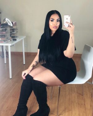 YenzMoney Nude Fancentro