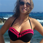 Alice Beach Girl Flaunt It