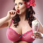Lexy Lu Is The Queen Of Pinup
