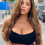 Tammy Is A Super Stacked Bikini Babe
